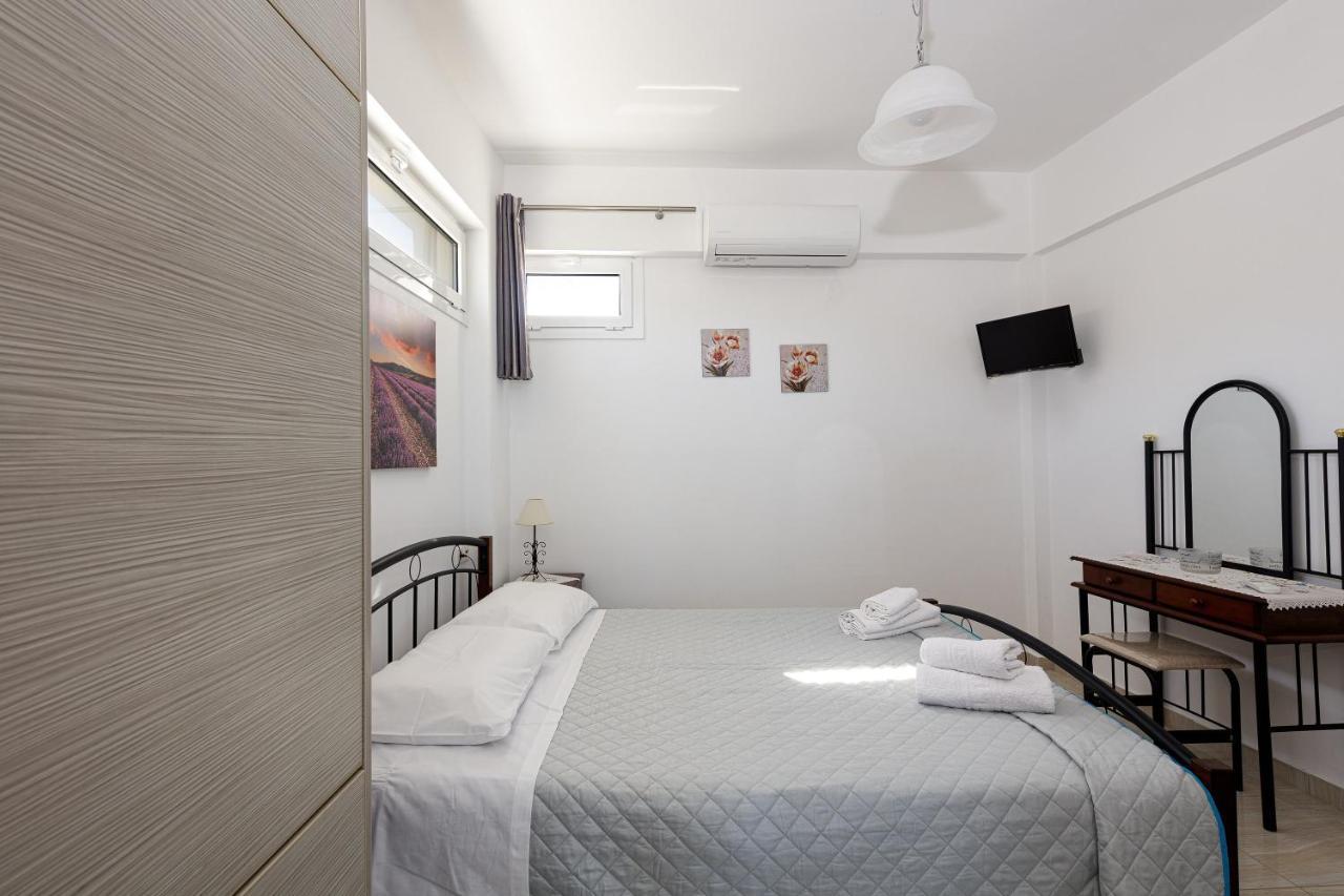 Vourvahis Seaview Apartments Karoti  Exterior photo